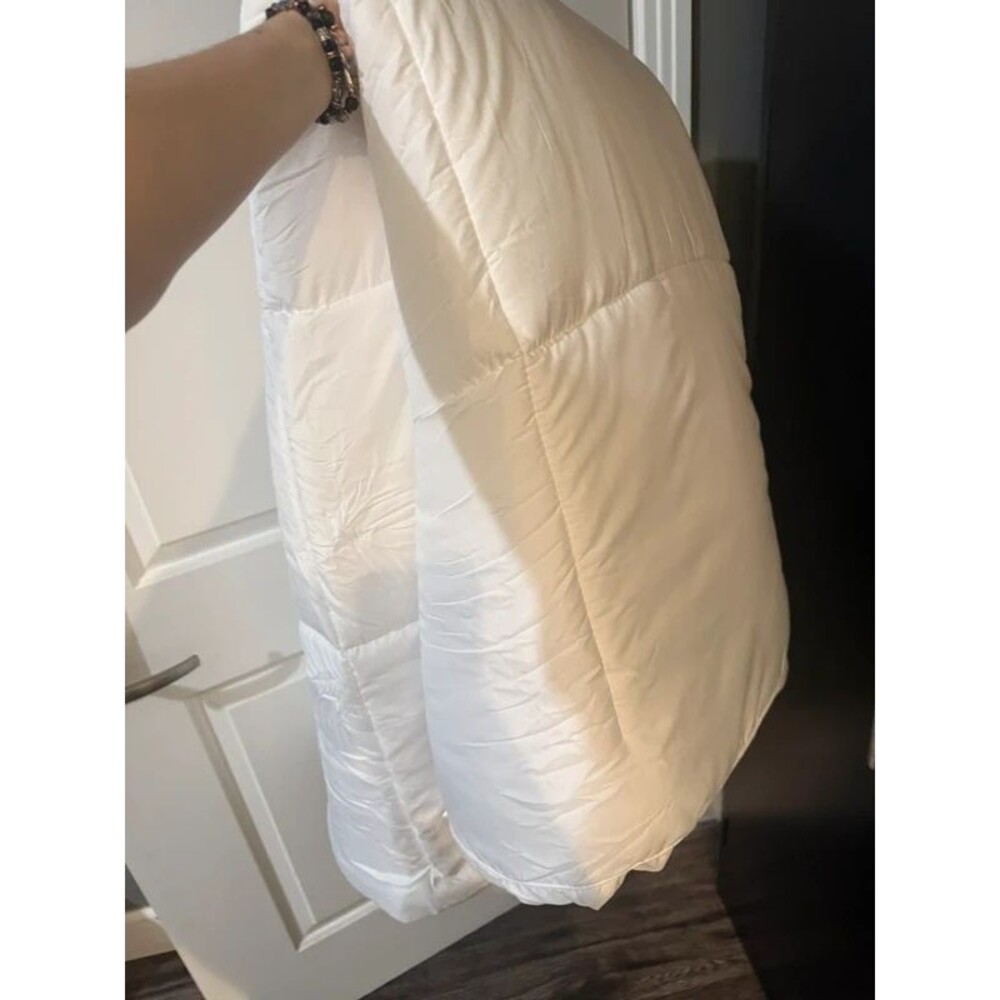 Poofy twin comforter bedding household